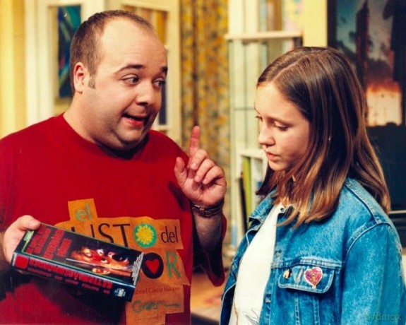 Lukas - Die deutsche Kult-Sitcom mit Dirk Bach erstmals in einer exklusiven Box! Das Serien Meisterwerk mit allen 64 Folgen - Herzerwärmende Comedy und Familienchaos! [DVD]