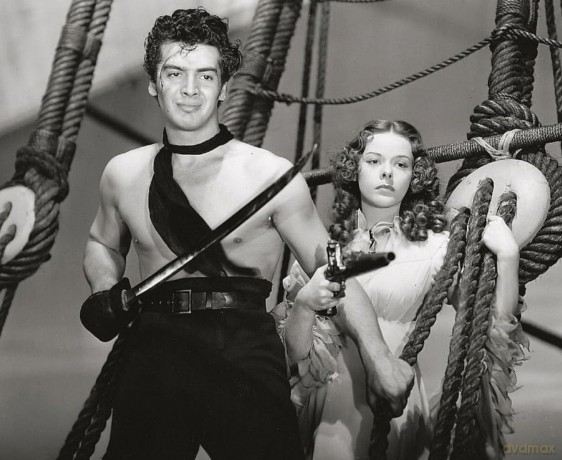 Piraten Filmklassiker Box - 10 legendäre Abenteuer und Seeräuber-Epen aus der goldenen Kino-Ära - Abenteuer, Romantik und Nostalgie [DVD]