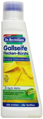 DR. BECKMANN Odplamiacz 250ml szczoteczka