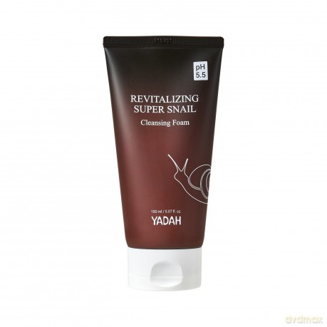 YADAH Revitalizing Super Snail Oczyszczająca pianka do twarzy ze śluzem ślimaka 150 ml
