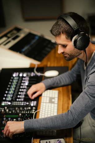 Beyerdynamic - DT 900 Pro X Studio Headphones