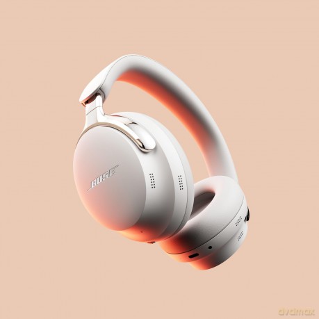 Bose - QuietComfort Ultra (2nd Generation) headphones
