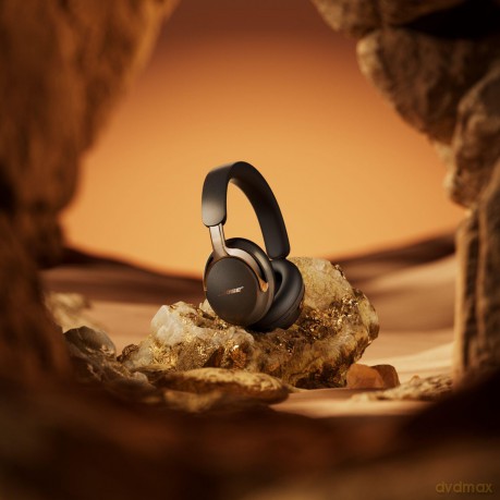 Bose - QuietComfort Ultra (2nd Generation) headphones