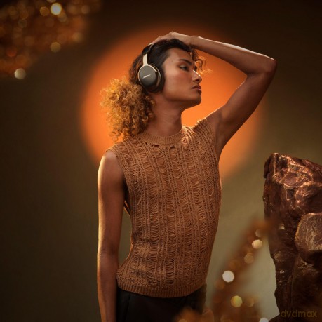 Bose - QuietComfort Ultra (2nd Generation) headphones