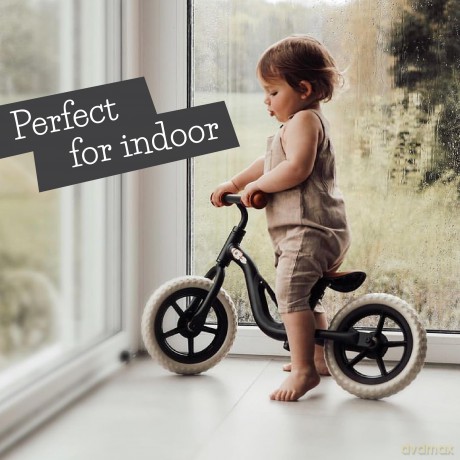 Chillafish - Charlie 10 Lightweight Balance Bike - Black, 1.5-4 Years (CPCH01BLA)