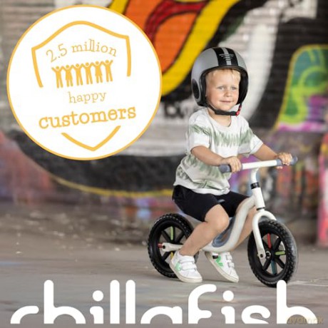 Rower Chillafish - GLOW 10 Lightweight Balance Bike with Light Up Wheels - Beige, 1.5-4 Years (CPCH02BEI)
