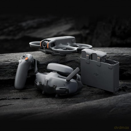 DJI - Avata 2 Fly More Combo (Three Batteries)