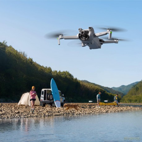 DJI - Mini 3 Fly More Combo (DJI RC) (EU)