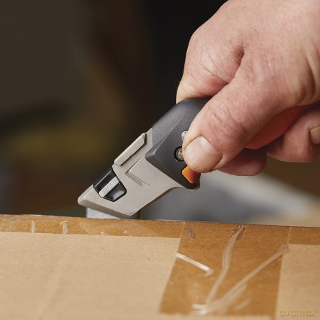 Fiskars - CarbonMax Folding Utility Knife
