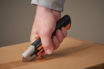 Fiskars - CarbonMax snap off knife - 25 mm