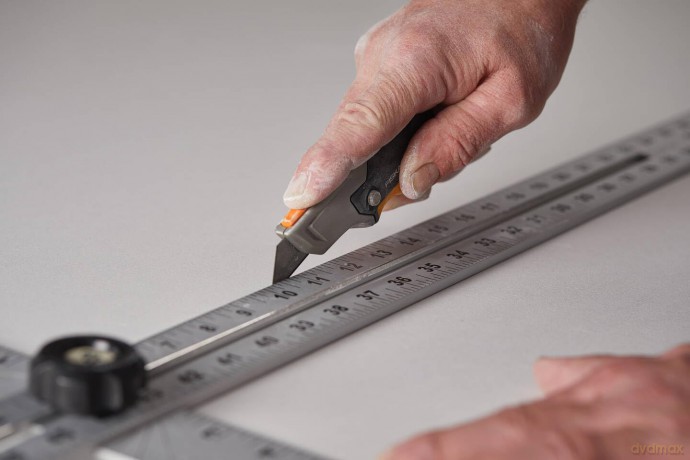 Fiskars - CarbonMax Utility Knife - Fixed Blade