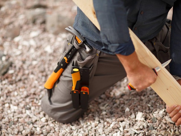 Fiskars - Carpenter's Knife with Sharpener