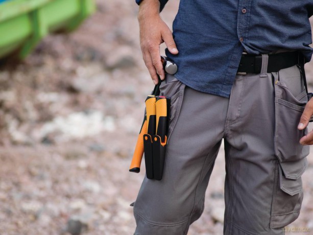 Fiskars - Carpenter's Knife with Sharpener