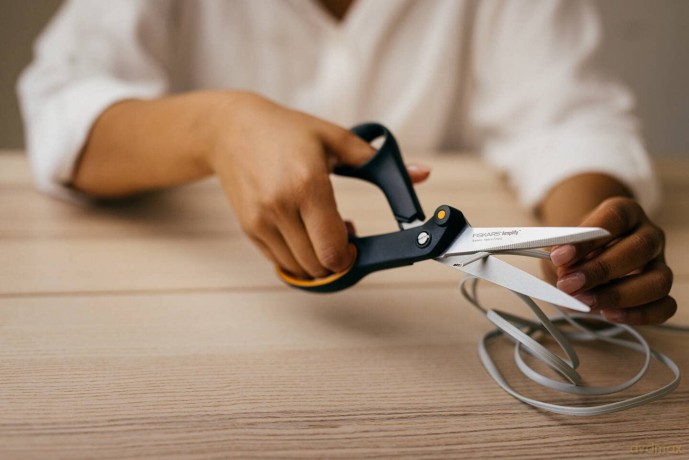Fiskars - Hardware Amplify Scissors - 21 cm