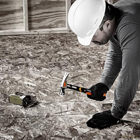 Fiskars - IsoCore General Use Hammer - L - 20oz/13.5 inches