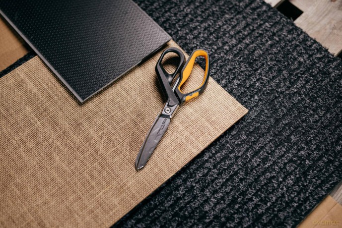 Fiskars - PowerArc heavy duty scissors - 21 cm