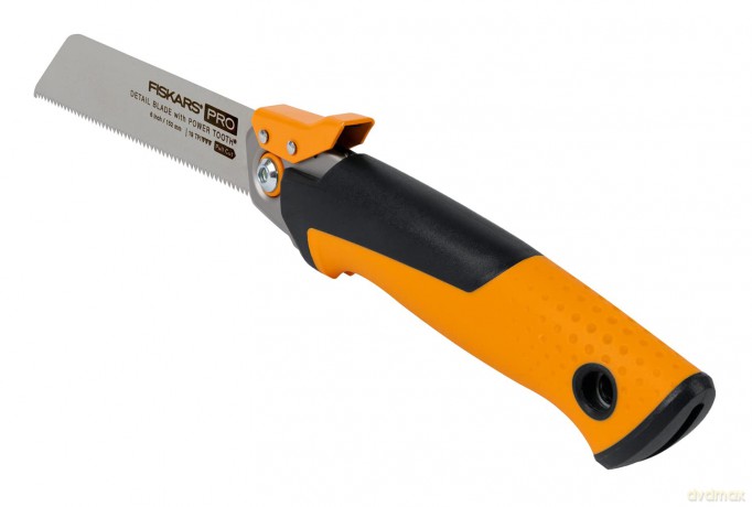 Fiskars - PowerTooth detail pull saw - 15cm - 19tpi