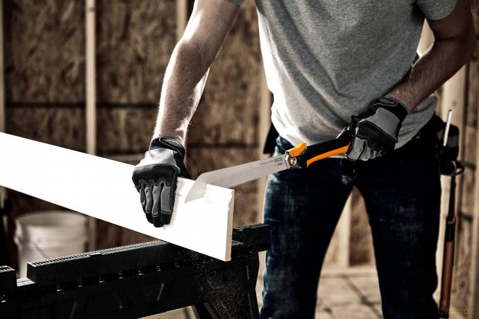 Fiskars - PowerTooth folding pull saw - 25cm