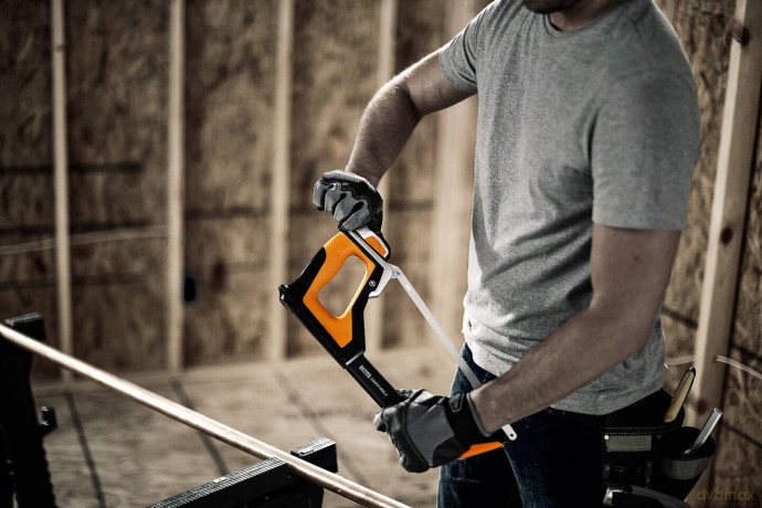 Fiskars - TrueTension hacksaw - 30 cm