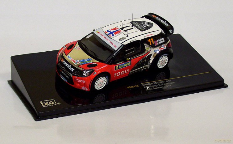 IXO Citroen DS3 WRC #11 C. Patterson [ZABAWKA]