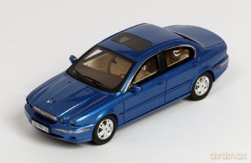 IXO Jaguar XType 2004 (light blue) [ZABAWKA]