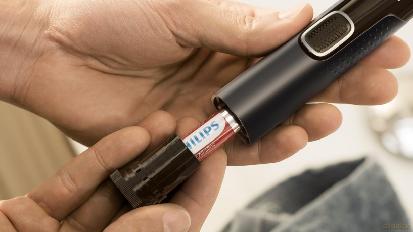 Philips - Nose Trimmer Series 5000