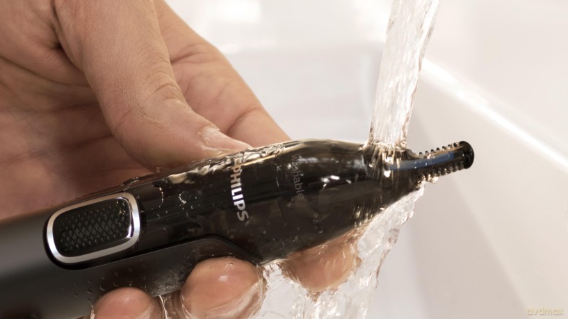 Philips - Nose Trimmer Series 5000