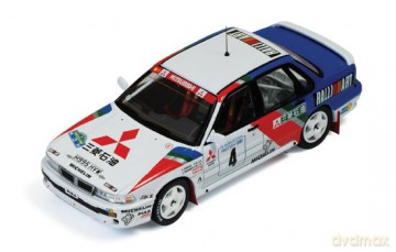 IXO Mitsubishi Galant VR4 Ralliart #4 [ZABAWKA]