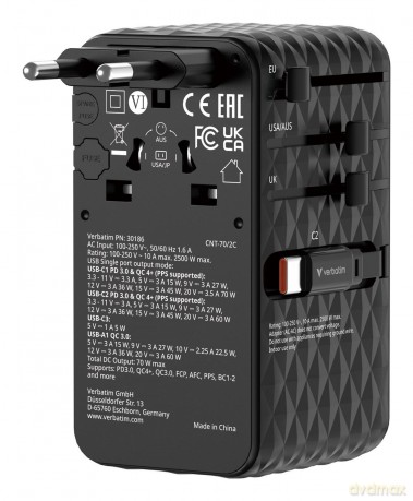 Verbatim - Charge 'n' Travel 70W 2C retractable Universal Travel Adapter Black
