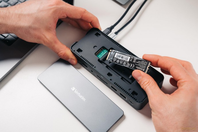 Verbatim - USB-C Pro Docking Station 15 Port w/SSD slotS-15S