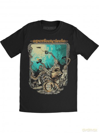 A Perfect Circle: Mens Tee: The Depths (Large)