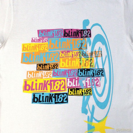 Blink-182: Unisex T-Shirt: Multi Stacked Logo (White) (Small)