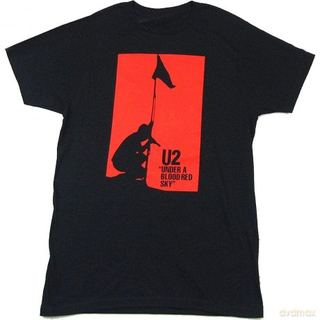 T-Shirt: Blood Red Sky