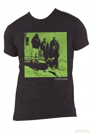 Deftones: Unisex T-Shirt: Green Photo (Black) (Large)