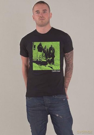 Deftones: Unisex T-Shirt: Green Photo (Black) (Medium)