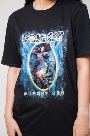 Doja Cat: Unisex T-Shirt: Planet Her (Black) (Medium)