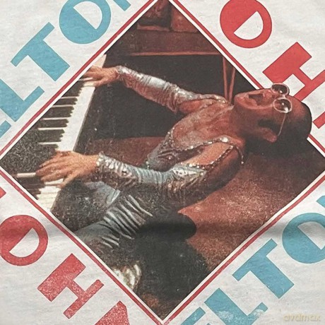 Elton John: Unisex Ringer T-Shirt: Piano Diamond (White) (X-Large)