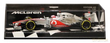 MINICHAMPS Vodafone McLaren Mercedes MP4 [ZABAWKA]
