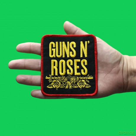 Guns n Roses: Guns N' Roses Standard Patch: Stacked Black (Black)