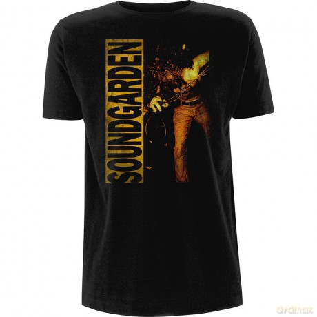 T-Shirt: Louder Than Love