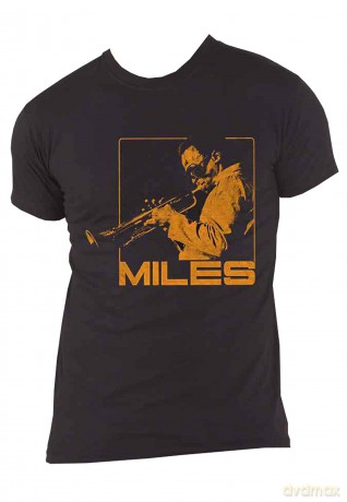 Miles Davis: Unisex T-Shirt: Blowin' (Black) (X-Large)