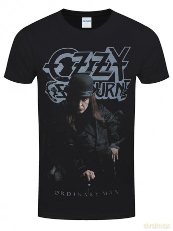 Ozzy Osbourne: Unisex T-Shirt: Ordinary Man Standing (Black) (X-Large)
