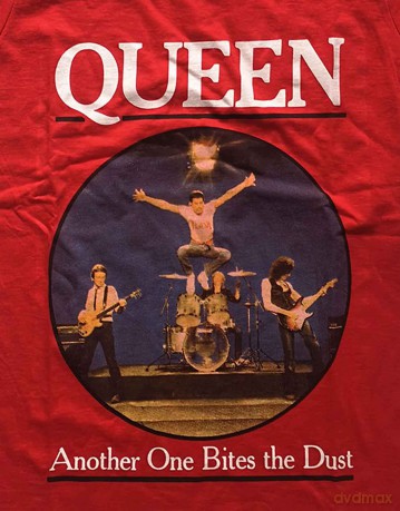 Queen: Ladies T-Shirt: One Bites The Dust (Red) (X-Small)
