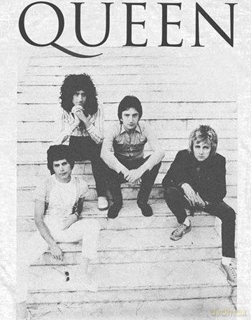 Queen: Men's Tee: Stairs (Large)