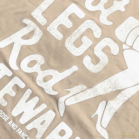 Rod Stewart: Unisex T-Shirt: Hot Legs (Sand) (Medium)