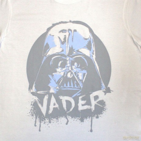 Star Wars: Unisex T-Shirt: Darth Vader Spray Paint (White) (Small)