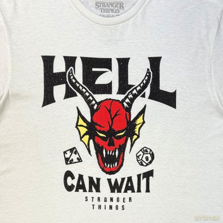 Netflix: Stranger Things Unisex T-Shirt: Hell Can Wait (White) (Large)