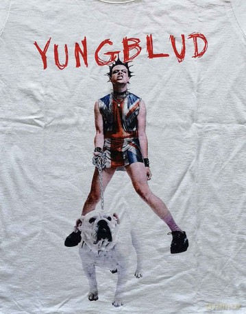 Yungblud: Ladies T-Shirt: Strawberry Lipstick (White) (X-Large)