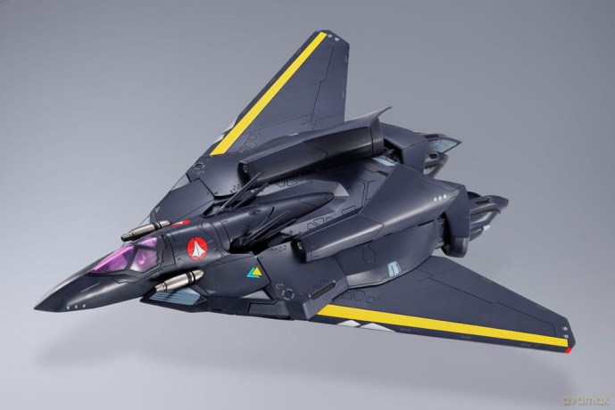 Macross 7 DX Chogokin Action Figure VF-17S Nightmare Stealthvalkyrie (Gamlin Kizaki use) 25 cm