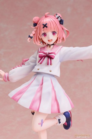 Nijisanji PVC Statue 1/7 Sasaki Saku 23 cm